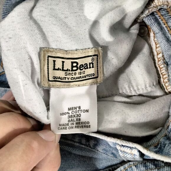 LL Bean Straight Leg Jeans Mens Size 38 x 30 Blue StoneWash Relaxed Fit Vintage - Picture 9 of 10